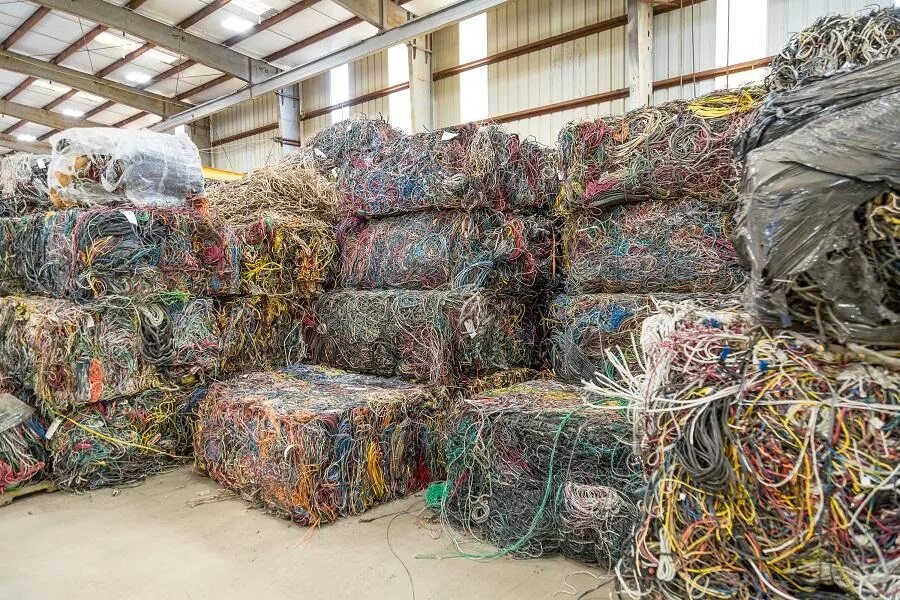 Лом меди оптоволокно. Лом силового кабеля. Утилизация кабеля. Переработка кабеля. Переработка кабеля.