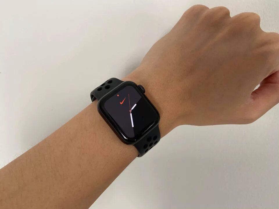 Смарт часы watch 8 45mm. Apple watch Series 5 44mm. Смарт часы эпл вотч 7. Apple IWATCH 5. Apple watch se 40mm.