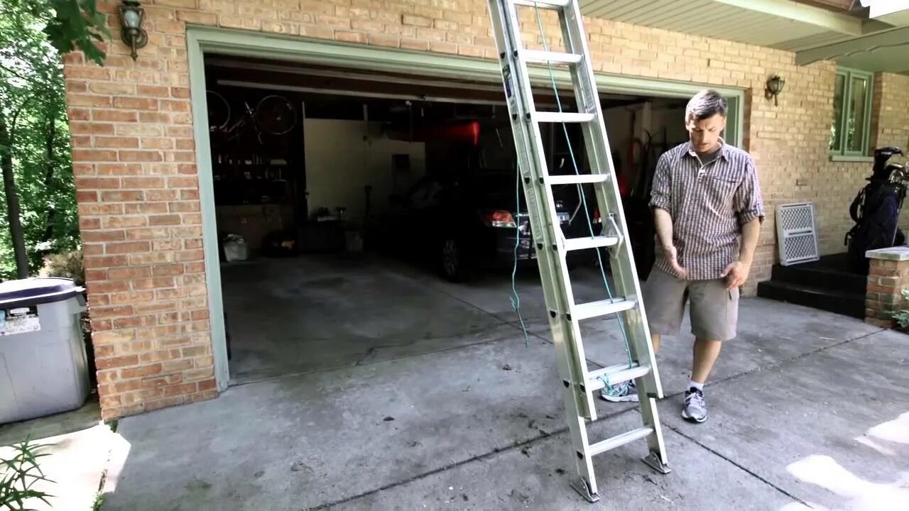 Lethal extension. Extension ladder. safety ladder house. sewer ladder. how to secure pilot ladder.