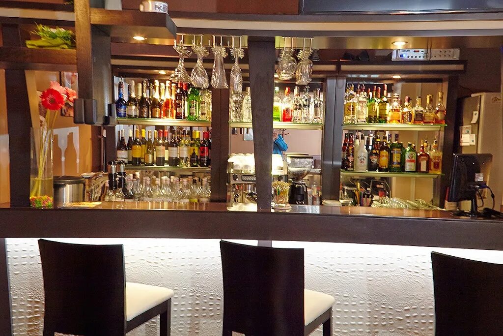 Тухачевского 53 б. Автосервис на тухачевского. Владивосток тухачевского. Мытищи, ул. Тухачевского 53 владивосток панорама.