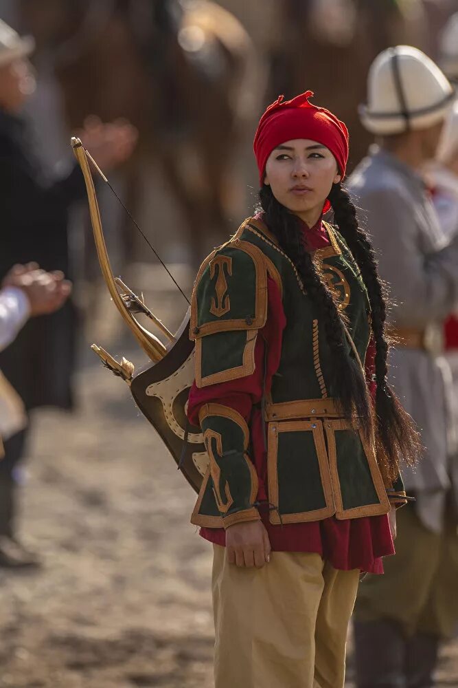 Кочевые народы казахстана. Мужская одежда ногайцев. Одежда кочевников. Одежда кочевников. Наряд кочевника.