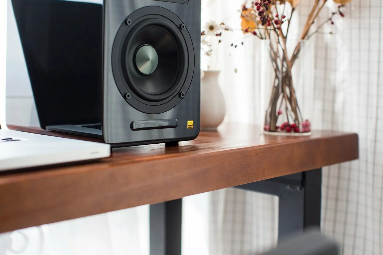 Edifier a80. Edifier a100. airpulse a100. airpulse a300. airpulse p100x walnut.