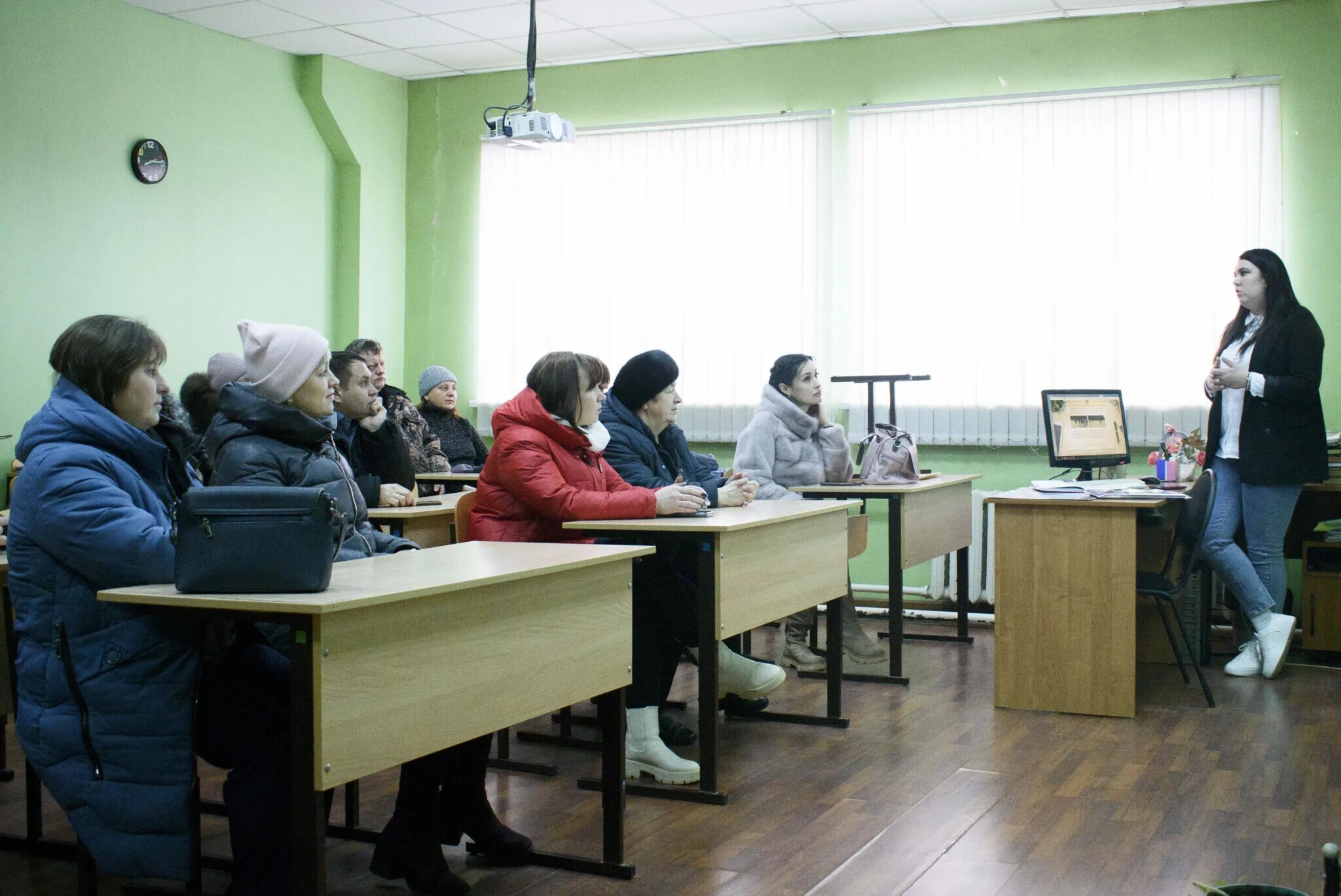 Собрание начинается. Собрание начинается