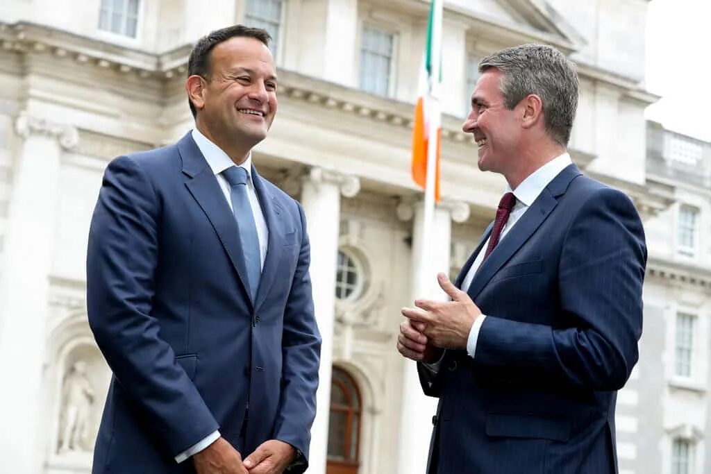Приветствие в Ирландии. Переговоры с итальянцами. Бизнес Ирландии. Ирландцы здороваются.
