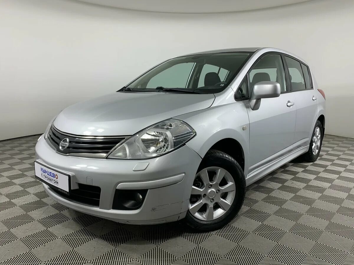 Ниссан тиида 2011 г. Ниссан тиида 2011 года с пробегом. Nissan tiida 2011. Ниссан тиида 2013. Ниссан тиида 2009 года.