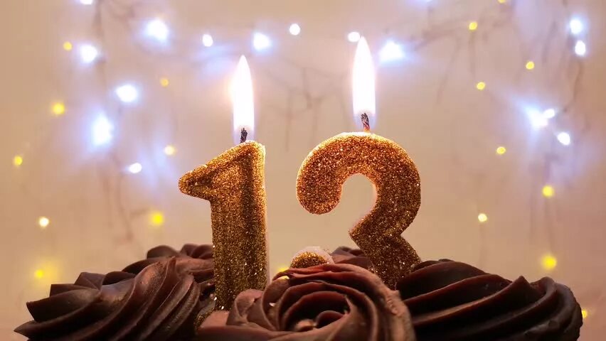 свечка 35 лет. цифры 35 и свечки. свечи 50 лет. мужчина 35 лет. свечка 35 лет.