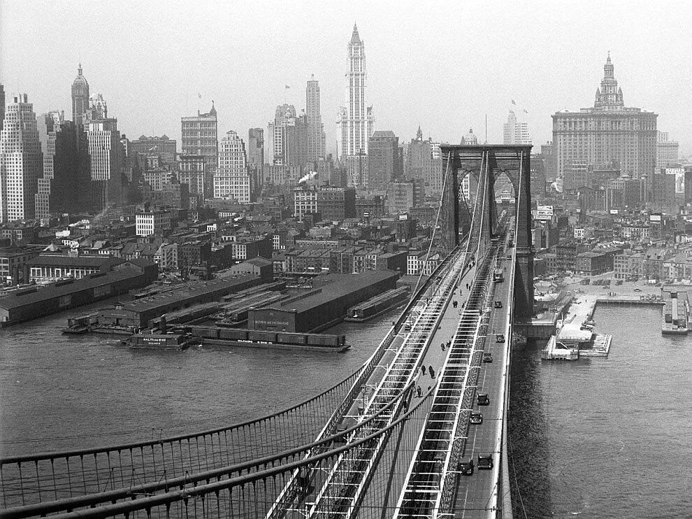 США. На Манхеттене в начале 40-х.USA. In Manhattan in the early 40s. - YouTube