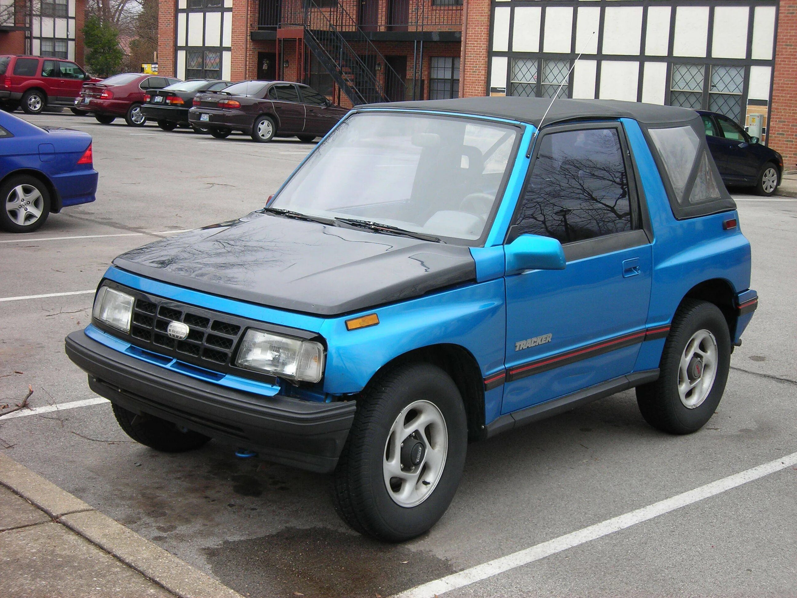Geo tracker blender. Шевроле geo tracker 1990. chevrolet tracker 1990. chevrolet tracker 1989. chevrolet geo tracker cabrio.