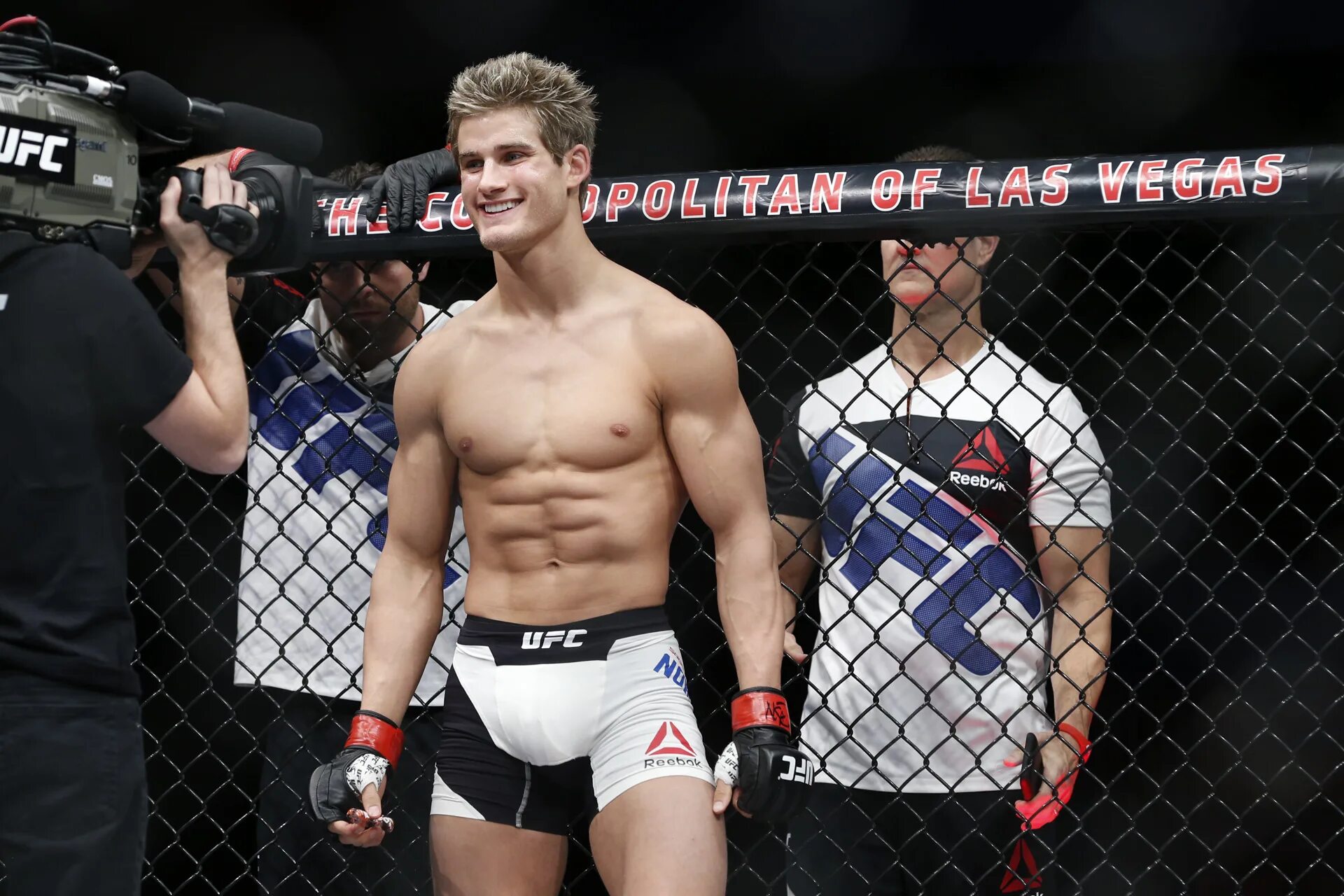 Самый молодой боец ufc. Боец сейдж норткотт. сейдж норкат юфс. молодой боец юфс. молодой боец ufc 19 лет.
