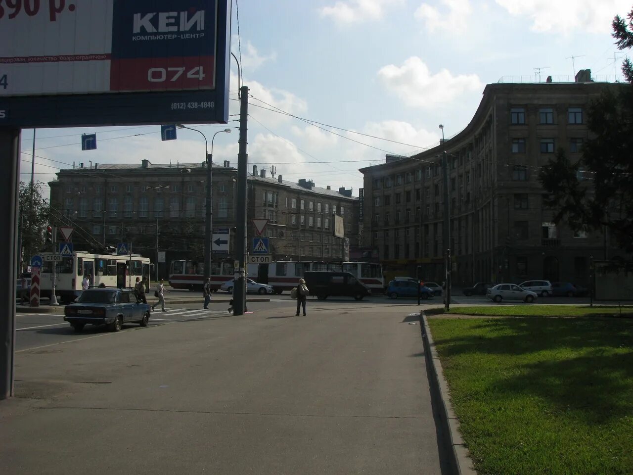 спб площадь стругацких. работы на светлановской площади. светлановская площадь ансамбль. площадь братьев стругацких санкт-петербург. работы на светлановской площади.