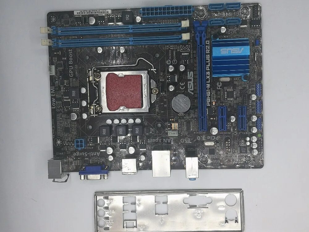 Asus p8h61 m lx3 plus r 2.0. Asus p8h61-m lx3. asus p8h61-m lx3 r2.0. asus 1155 p8h61-m lx3 r2.0. материнская плата asus p8h61-m lx3 plus r2.0.