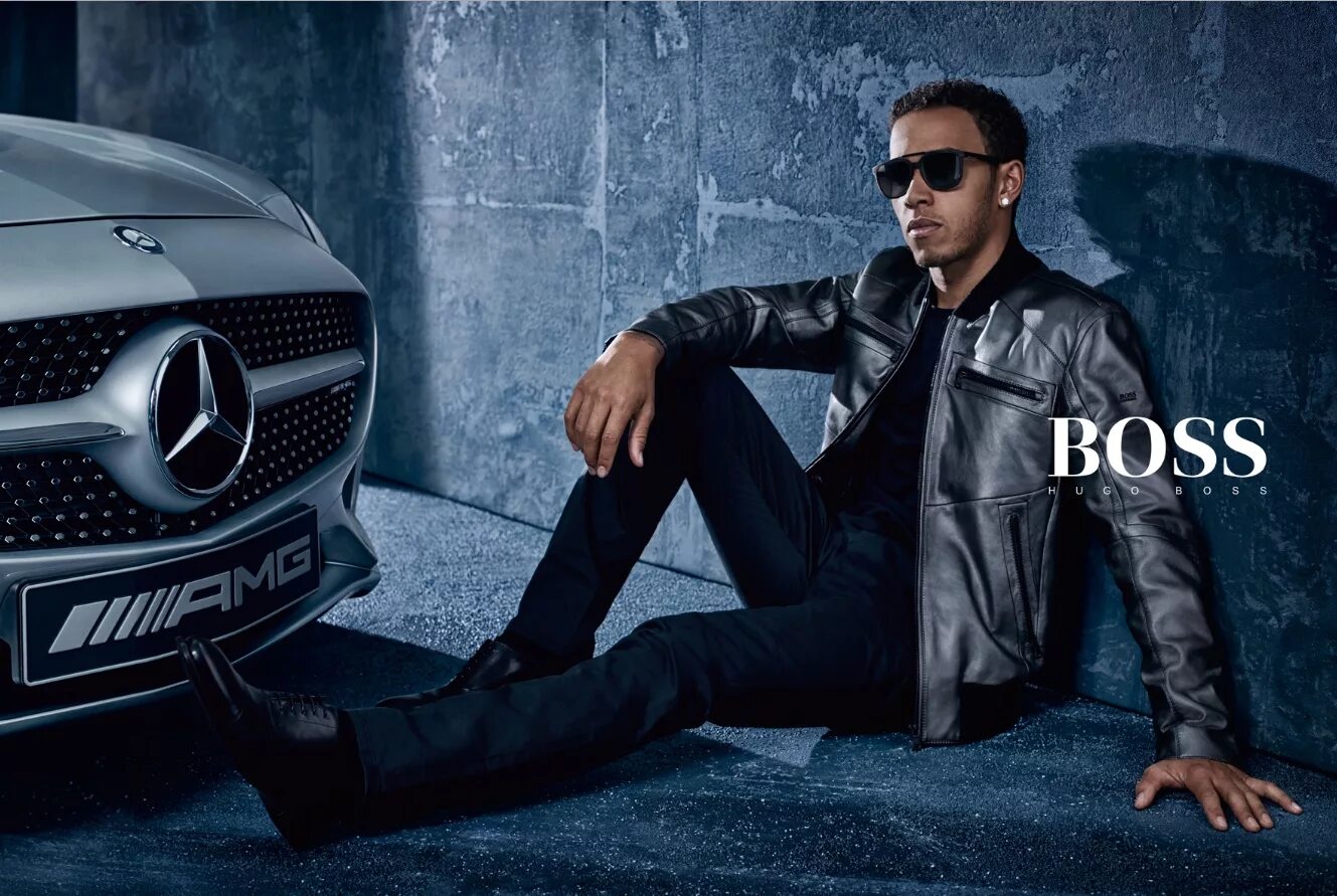 Тачка босс. Куртка Хьюго босс мужские. Hugo Boss Mercedes Benz. Хьюго Хэмилтон. Мужской образ в рекламе.