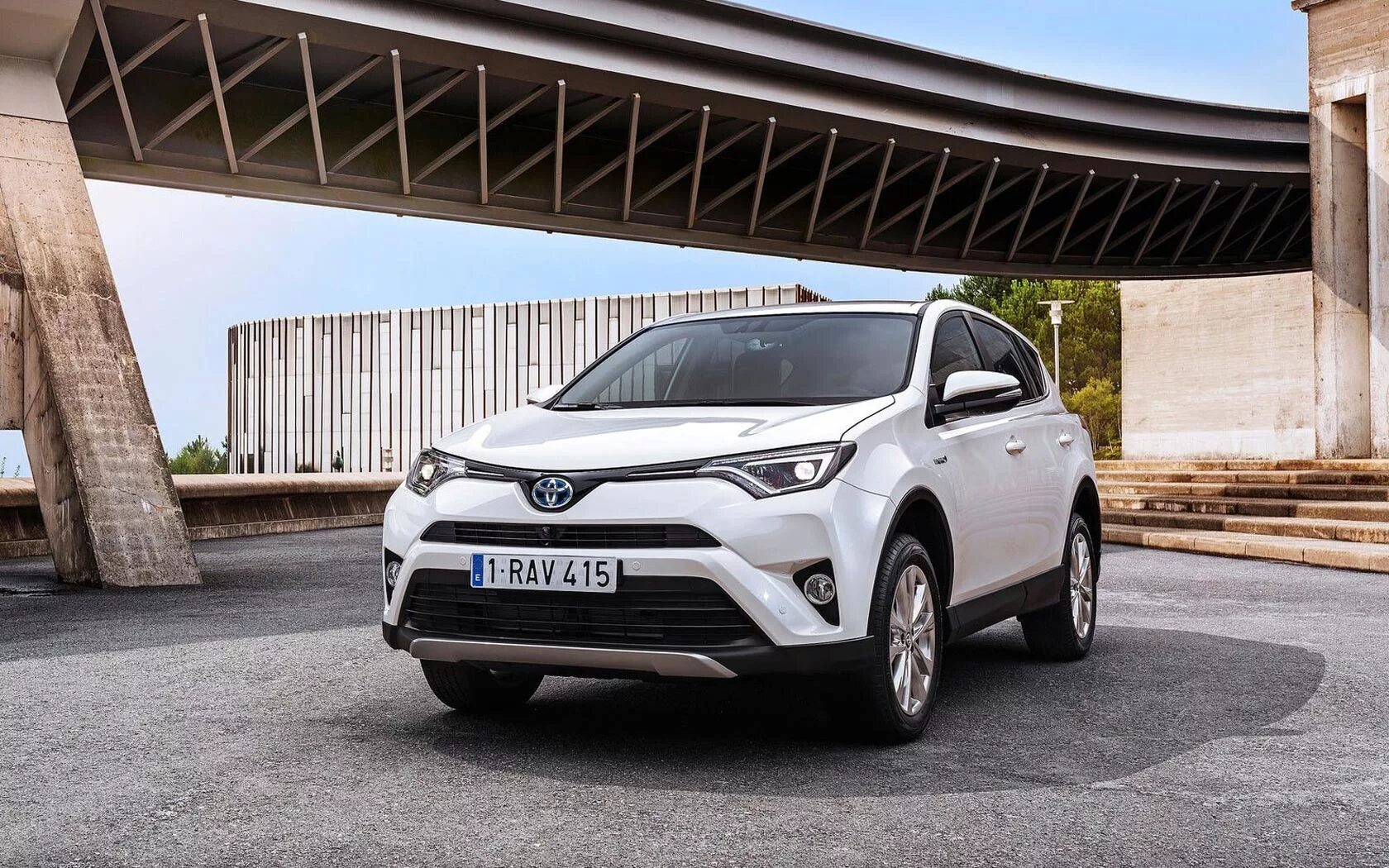 Тойота рав 4 2015. Toyota rav4 Hybrid. Toyota rav4 Hybrid 2016. Рав 4 2016.