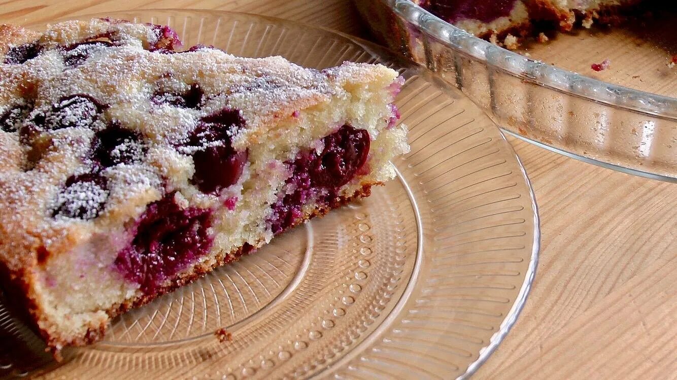 Вкусный пирог с вишней рецепт