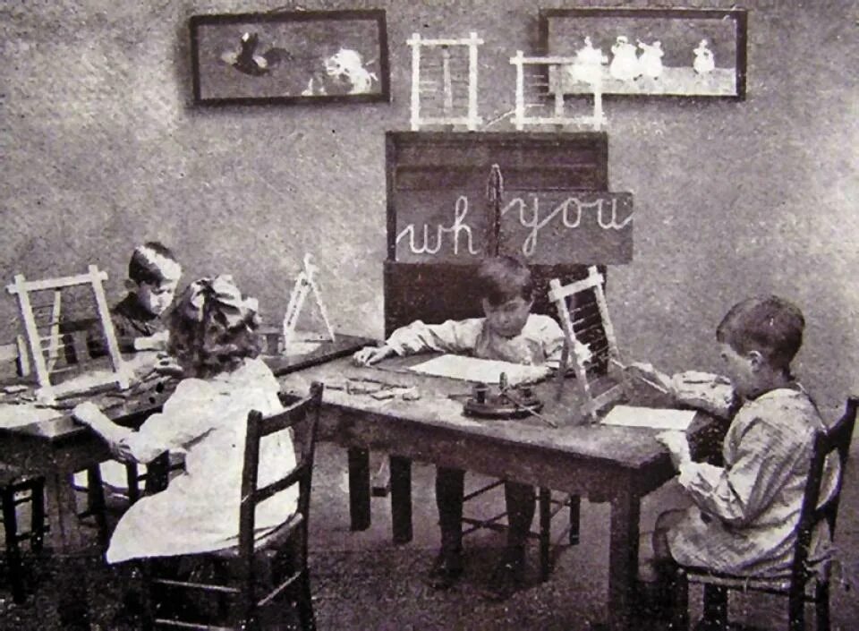 Ортофреническая школа марии монтессори. Н. Мария монтессори ортофреническая школа. Дом свободного ребенка был создан. Мария монтессори школа.