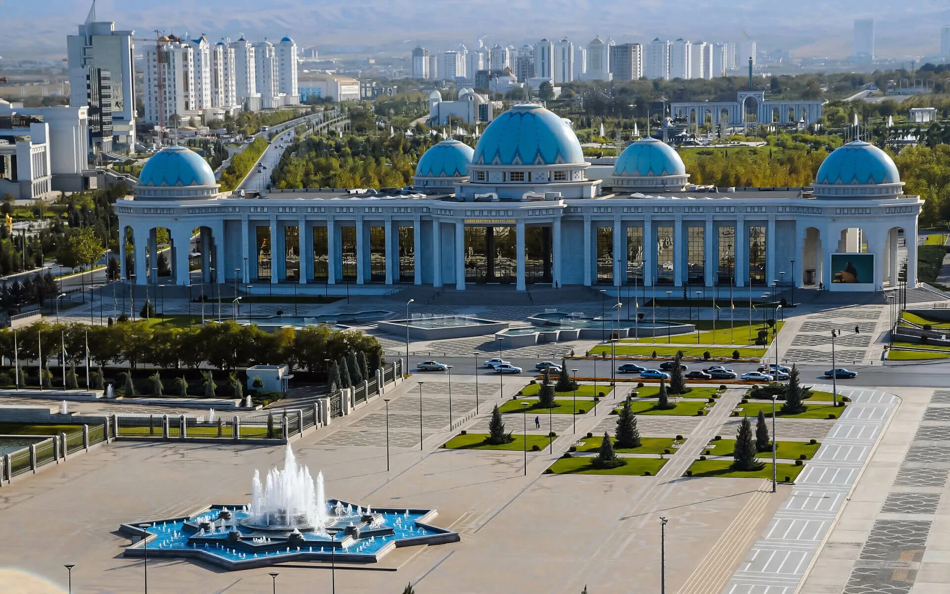 Час в ашхабаде