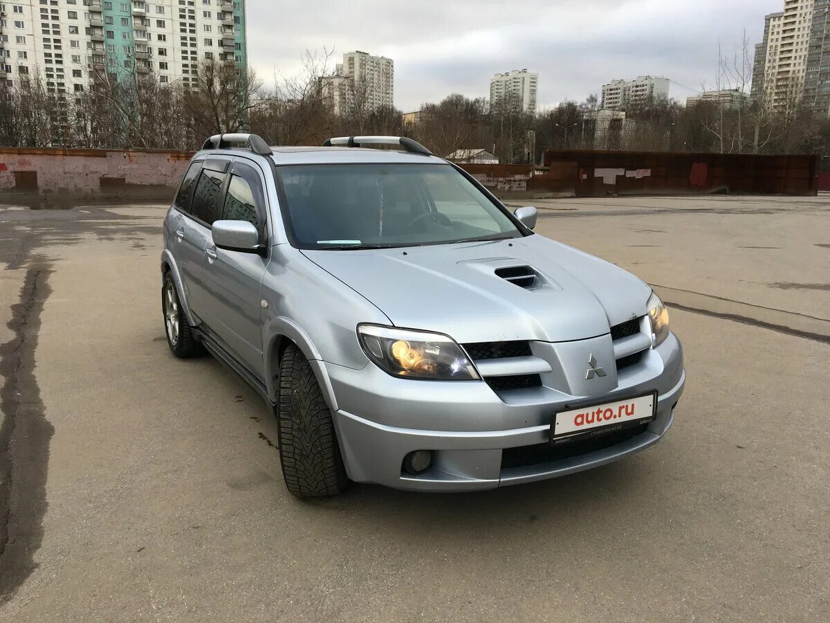 Полный привод аутлендер 1. Mitsubishi Outlander 2005. Митсубиши Аутлендер 2005. Мицубиси Аутлендер 1. Mitsubishi Outlander Turbo 2005.