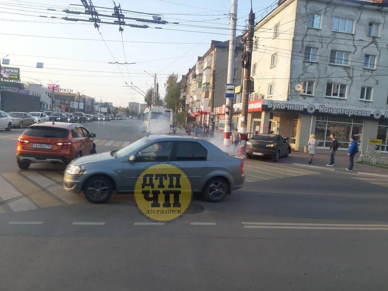 Перекресток дзержинск циолковского. Улица гайдара дзержинск перекресток. Перекресток дзержинск циолковского. Гайдара 10 дзержинск. Перекресток циолковский.
