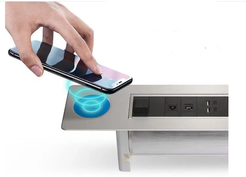 Встроенная зарядка в стол. Умный стол с беспроводной зарядкой usb портами. встраиваемые розетки в столешницу с беспроводной зарядкой. встроенная розетка с беспроводной зарядкой. выдвижная розетка с беспроводной зарядкой.