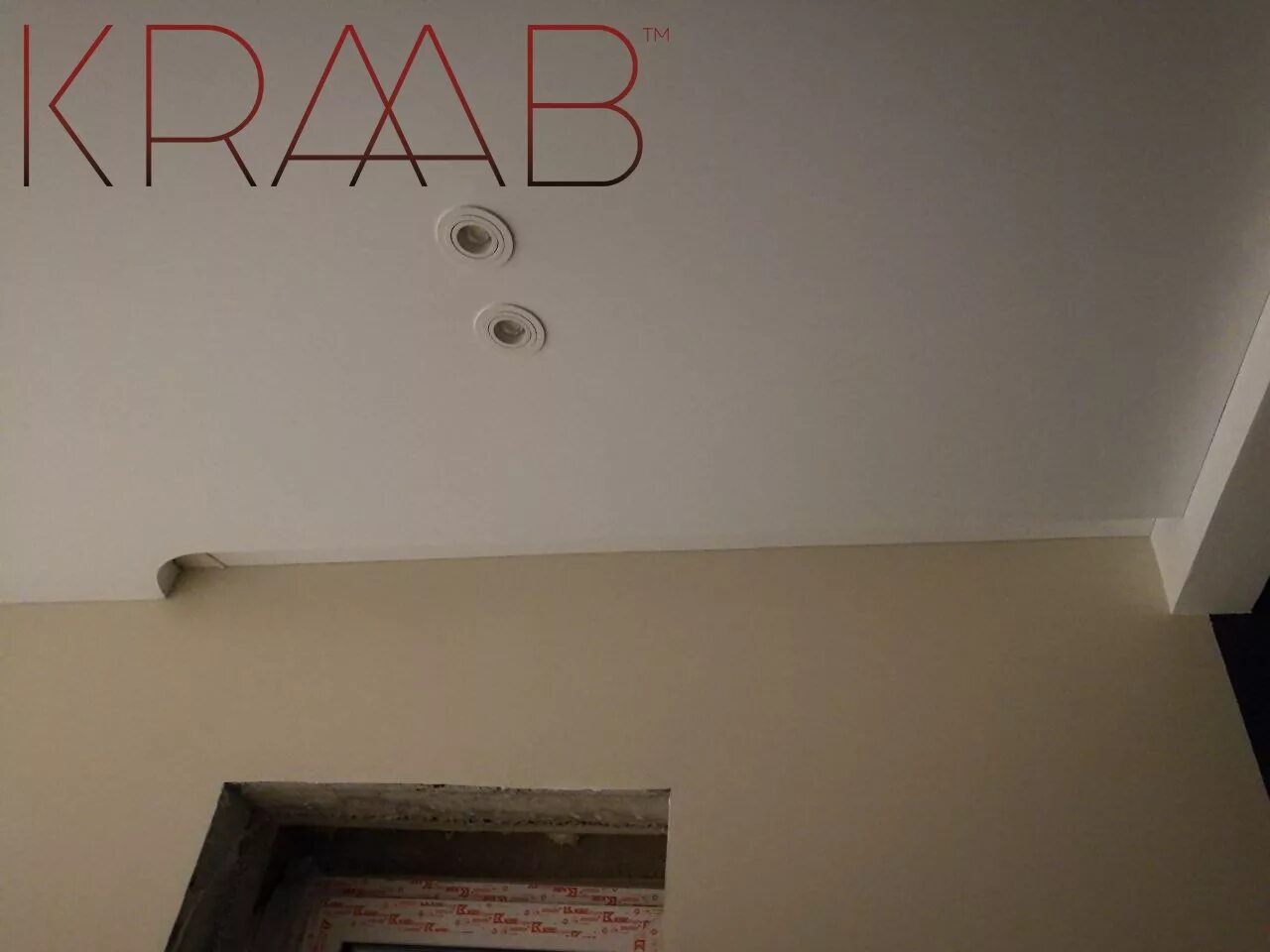Краб для натяжных потолков. Натяжные потолки KRAAB. Система KRAAB натяжной потолок. Бесщелевой натяжной потолок KRAAB 4.0. Система краб для натяжных потолков.
