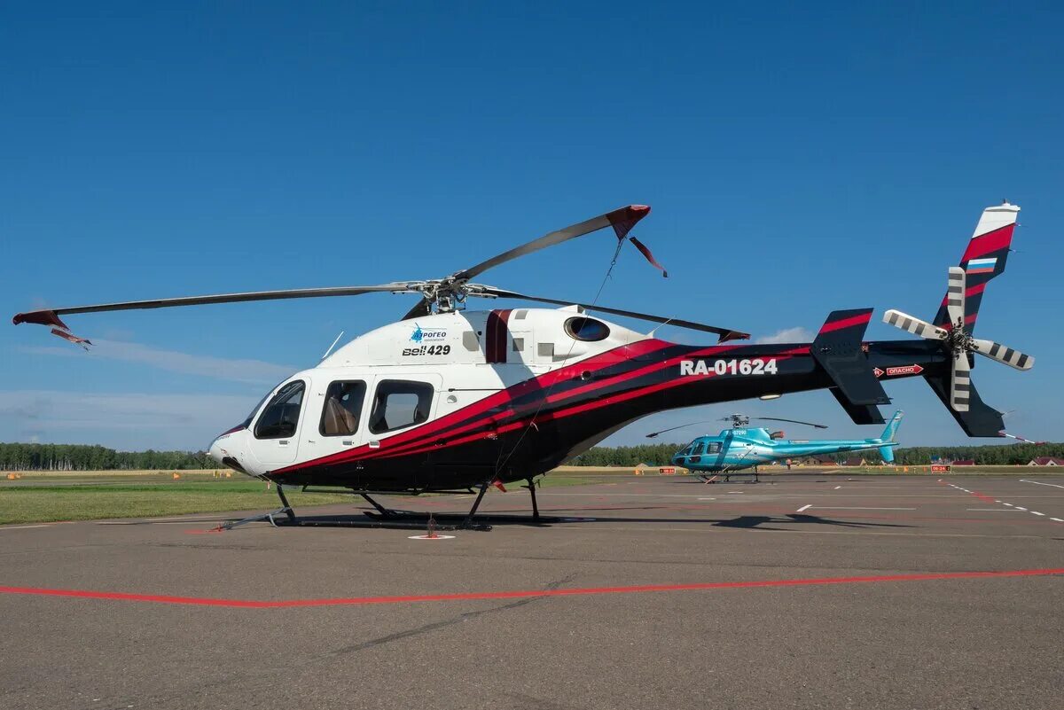 Bell 429 вертолет. Белл 429 вертолет. Вертолет белл 429 фото. Белл хеликоптер вертолет. Краснодар вертолет такси.