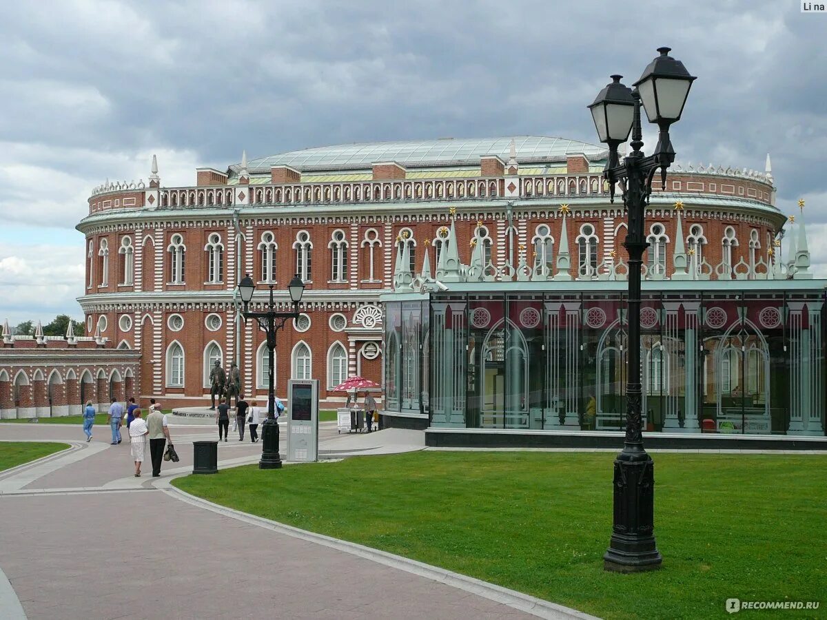 10 мест в москве которые стоит. Царицыно музей-заповедник. музей царицыно в москве. музей-заповедник царицыно достопримечательности. музей-заповедник царицыно саратов.