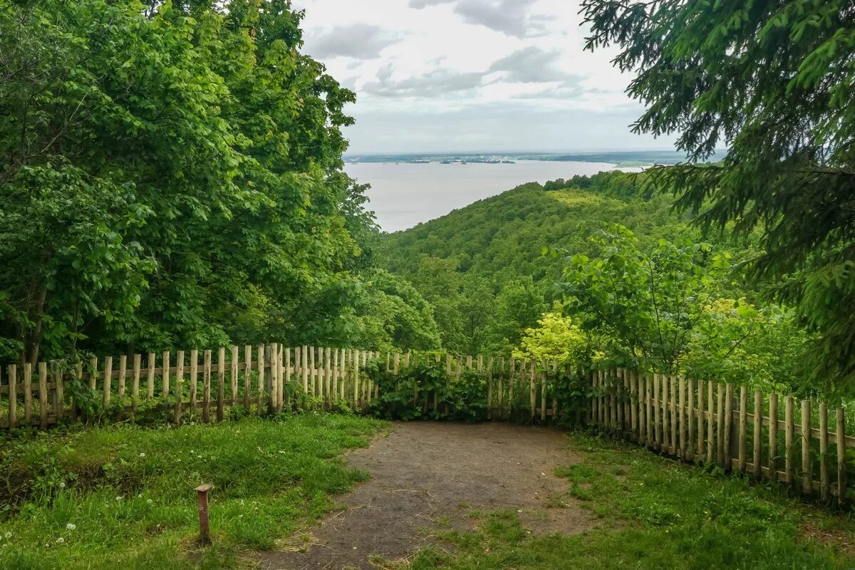 Село долгая поляна. Долгая поляна татарстан. памятник природы «долгая поляна». долгая поляна татарстан достопримечательности. долгая поляна красивые места.