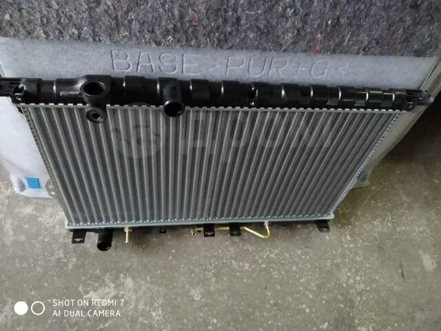 Радиатор охлаждения hyundai sonata 2008. Радиатор на сонату тагаз 2. Радиатор хендай соната. Радиатор кондиционера соната тагаз 2. Радиатор хендай соната.
