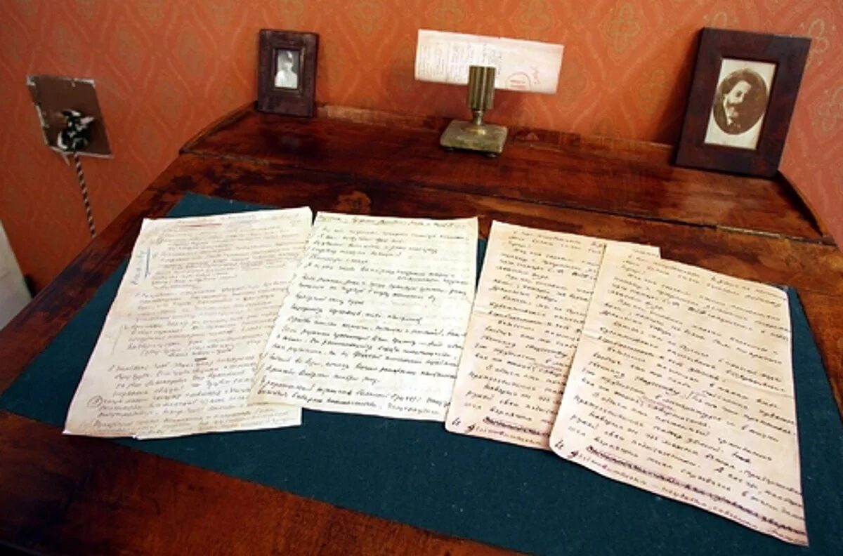 Государственный литературный музей «хх век». М. Музей зощенко в санкт-петербурге. Литературный музей xx век музей зощенко. Зощенко.