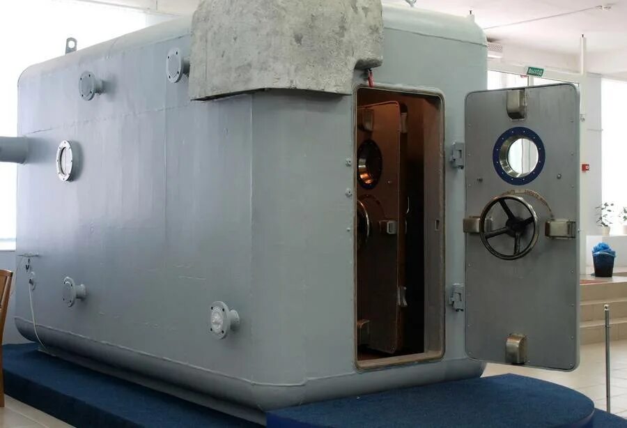 Сурдокамера. Сурдобарокамера сбк-48. Сурдокамера. Барокамера для космонавтов гагарин. Барокамера космонавтов 1961.