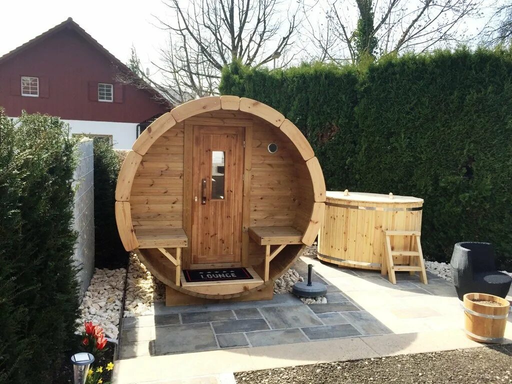 Дом бочка. Финская баня бочка. Сарай бочки. Сарай бочки. Баня бочка квадро 4 метра.