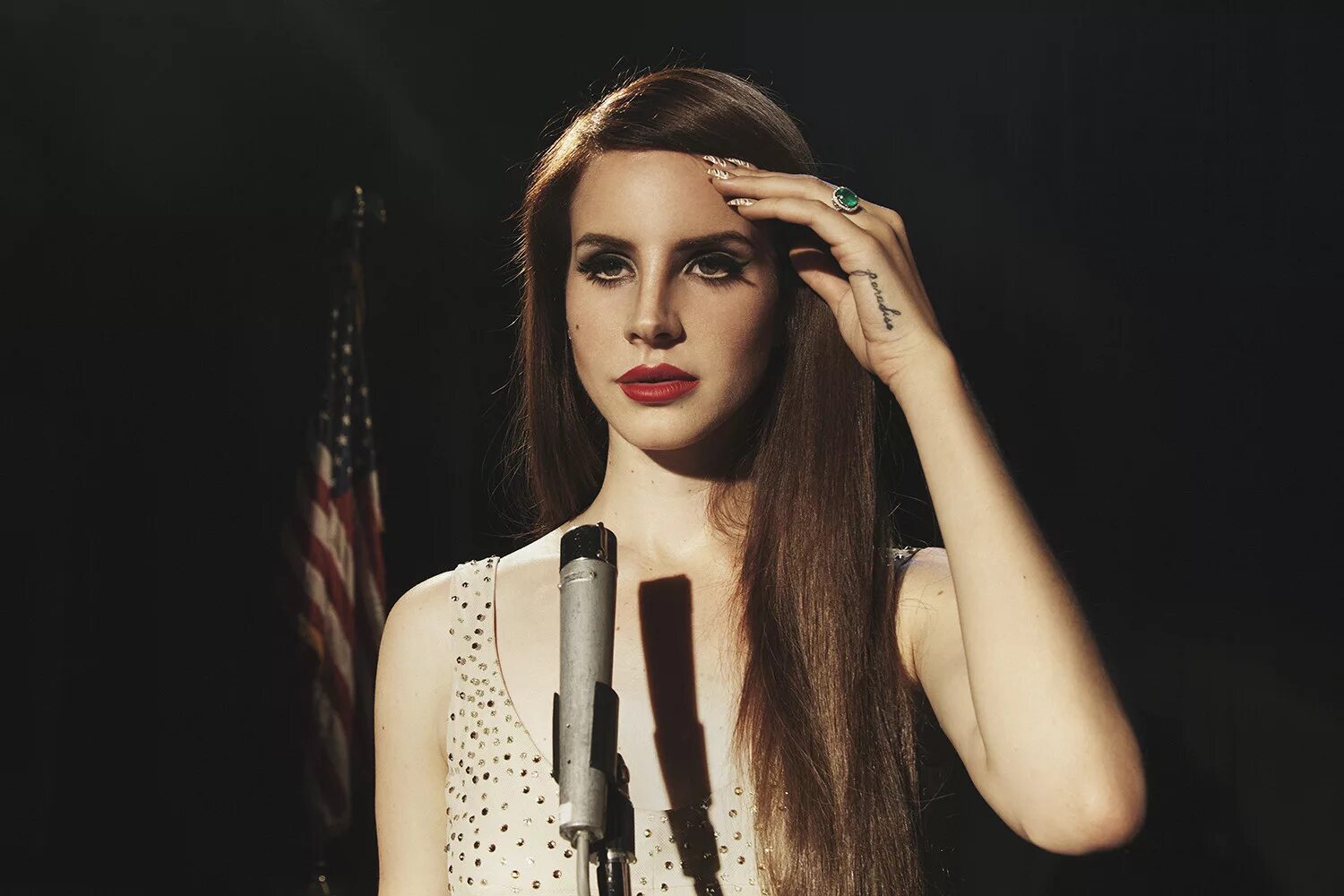 Lana del rey поет. Lana music. Ланы дель рей. Lana music. Lana music.
