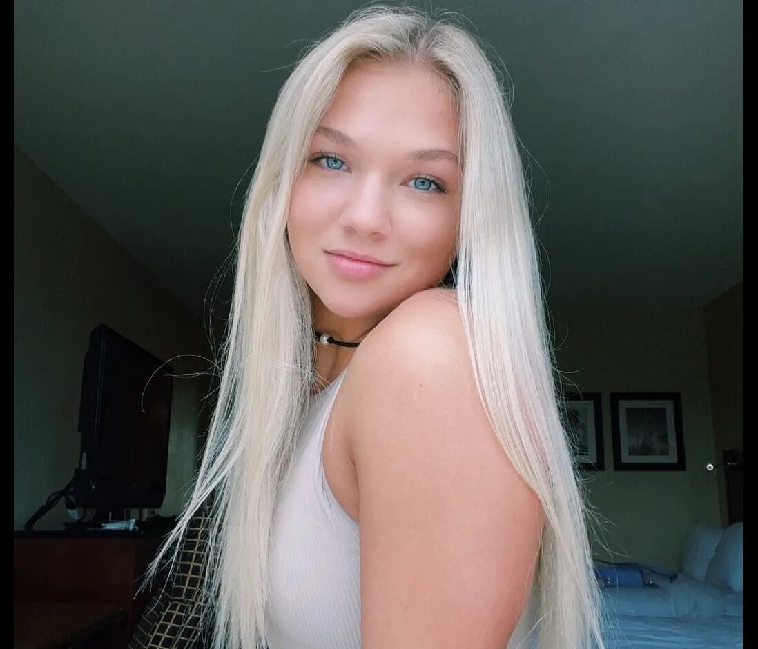 Красивое селфи блондинки реальное. Блондинка финляндия. Blonds записи. Елизавета ичитовкина @eichitovkina1. Monroe шарлот.