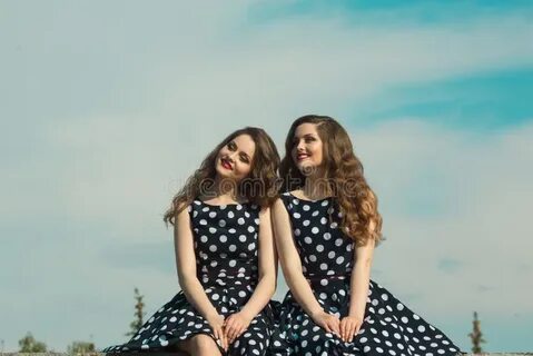 Beautiful sisters 2