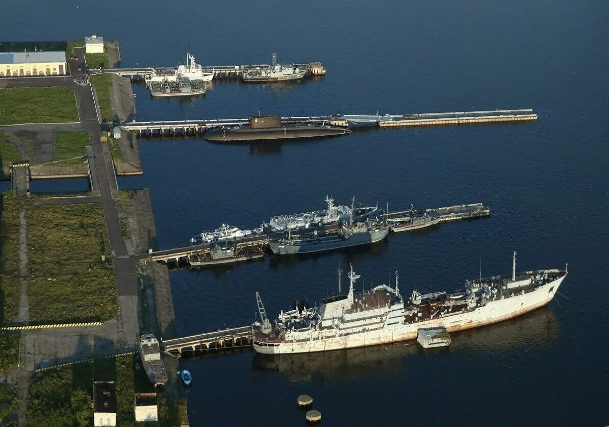 Острова город спб. Остров котлин кронштадт, санкт-петербург,. Заячий остров в санкт-петербурге. Заячий остров в санкт-петербурге. Остров котлин кронштадт вид сверху.