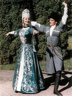 Национальный костюм балкарцев