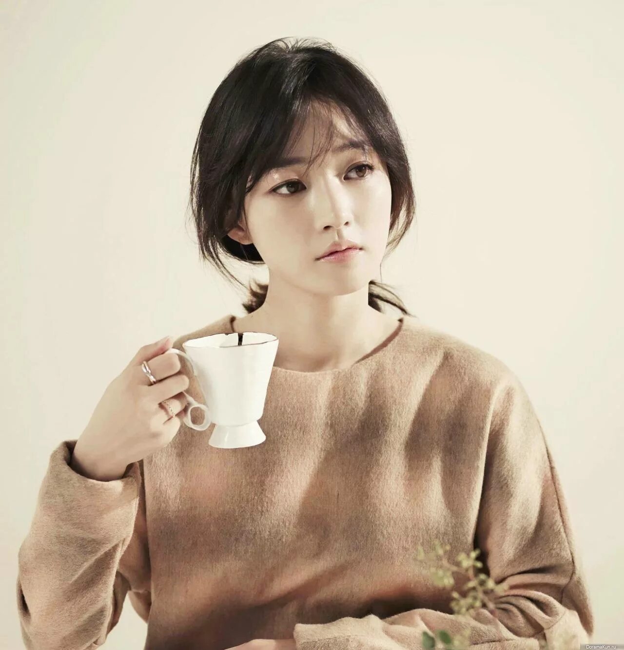 Song ha yun. Сон ха-юн. Сон ха юн (song ha yoon). Безумная любовь дорама 2022. Сон ха юн (song ha yoon) в детстве.