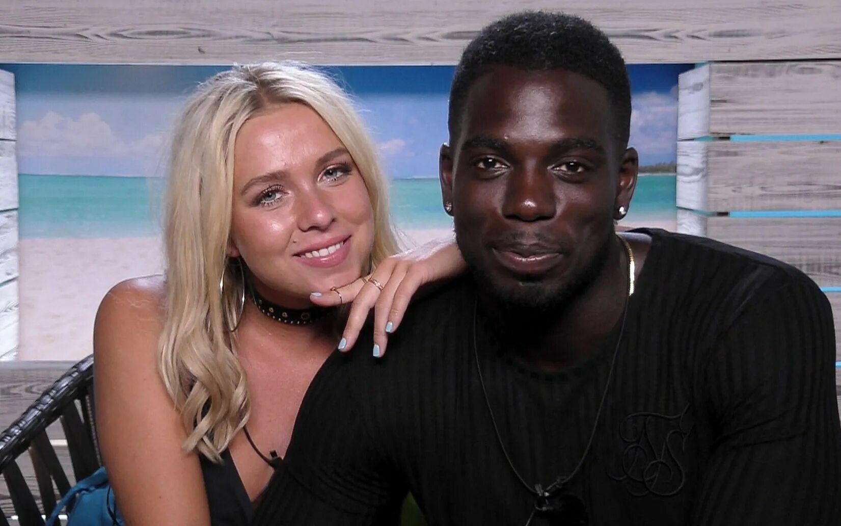 Пришла в гости к негру. Gabby Allen and Marcel Somerville. Габби Аллен с негром. Блондинка и афроамериканецы. Красивые шведки с африканцами.