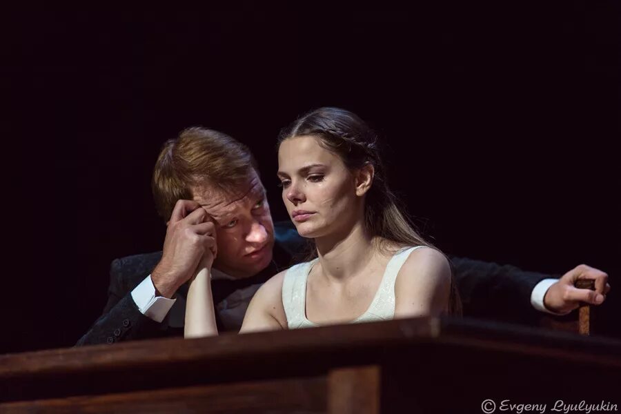 спектакль коварство и любовь сургут. коварство и любовь красноярск. коварство и любовь спектакль липецк. коварство и любовь раппопорт. ксения раппопорт спектакль коварство и любовь.