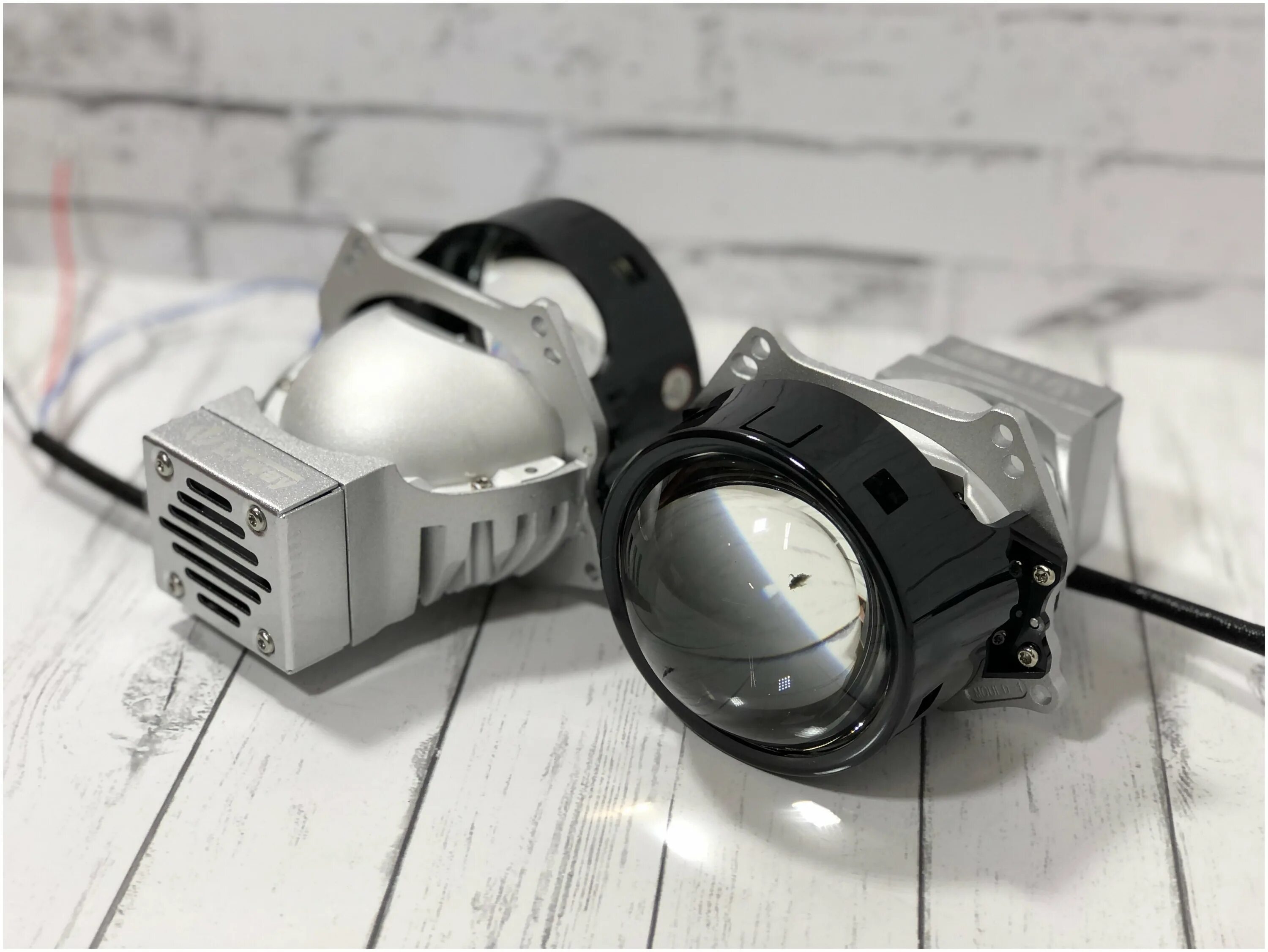 Bi led линзы w208. Bi led модули в фары ваз 2105. Установка билед модулей. Билед модули вайпер раптор. Установка билед модулей.