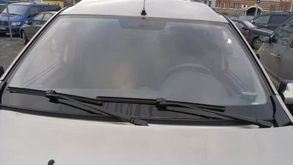 О том как ночью ( КТО-то или ЧТО-то ) стырело задний дворник. - Lada Ларгус, 1,6