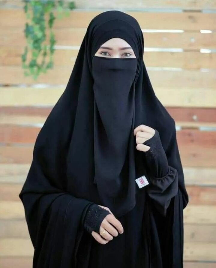Никаб хиджаб паранджа. Королевский никаб. Никаб 2022. Турецкий никаб.