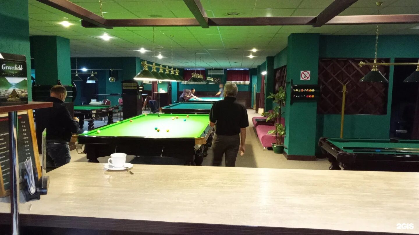 Бильярдные саратов. Arlington Billiards Саратов. Сити парк град бильярд. Арлингтон Саратов бильярд. Бильярд клуб Ташкент.