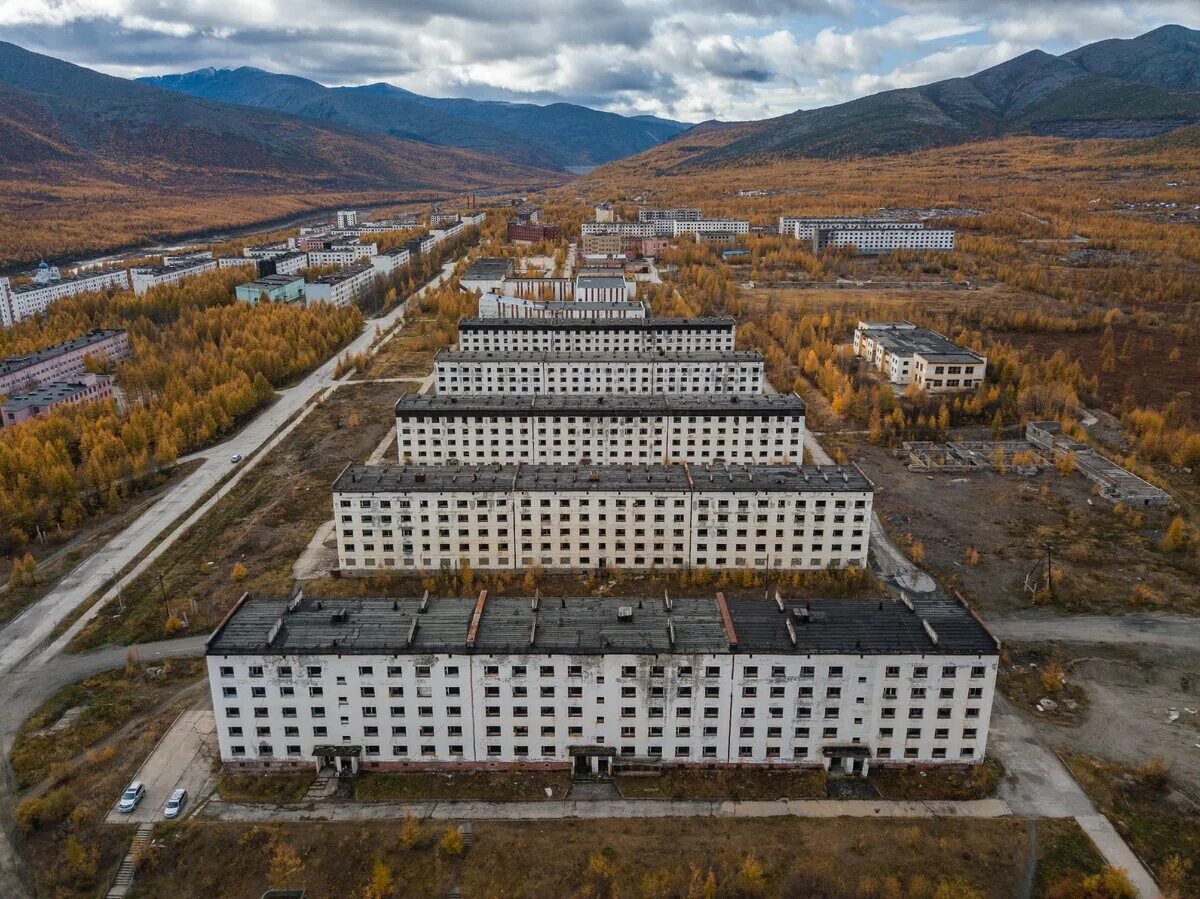 Поселок синегорье колыма. Синегорье поселок магадан. Поселок синегорье колыма. Поселок синегорье магаданская область. Магаданская область ягоднинский район поселок синегорье.