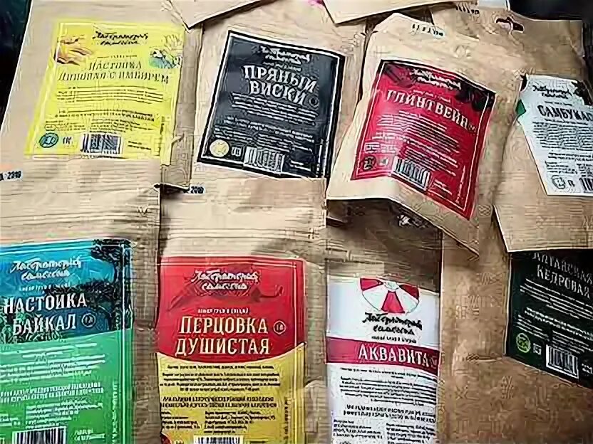 Набор для настаивания. Gusto бородинская. Смесь для самогона. Набор специй для самогона. Наборы пакетиков для настаивания самогона.