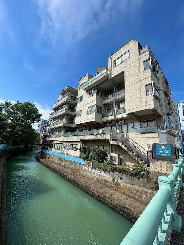 Айти город япония. Набережная йокогамы, япония. Йокогама город в японии. Чемпионат 2023 фукуока. Третья после токио и йокогамы 5.