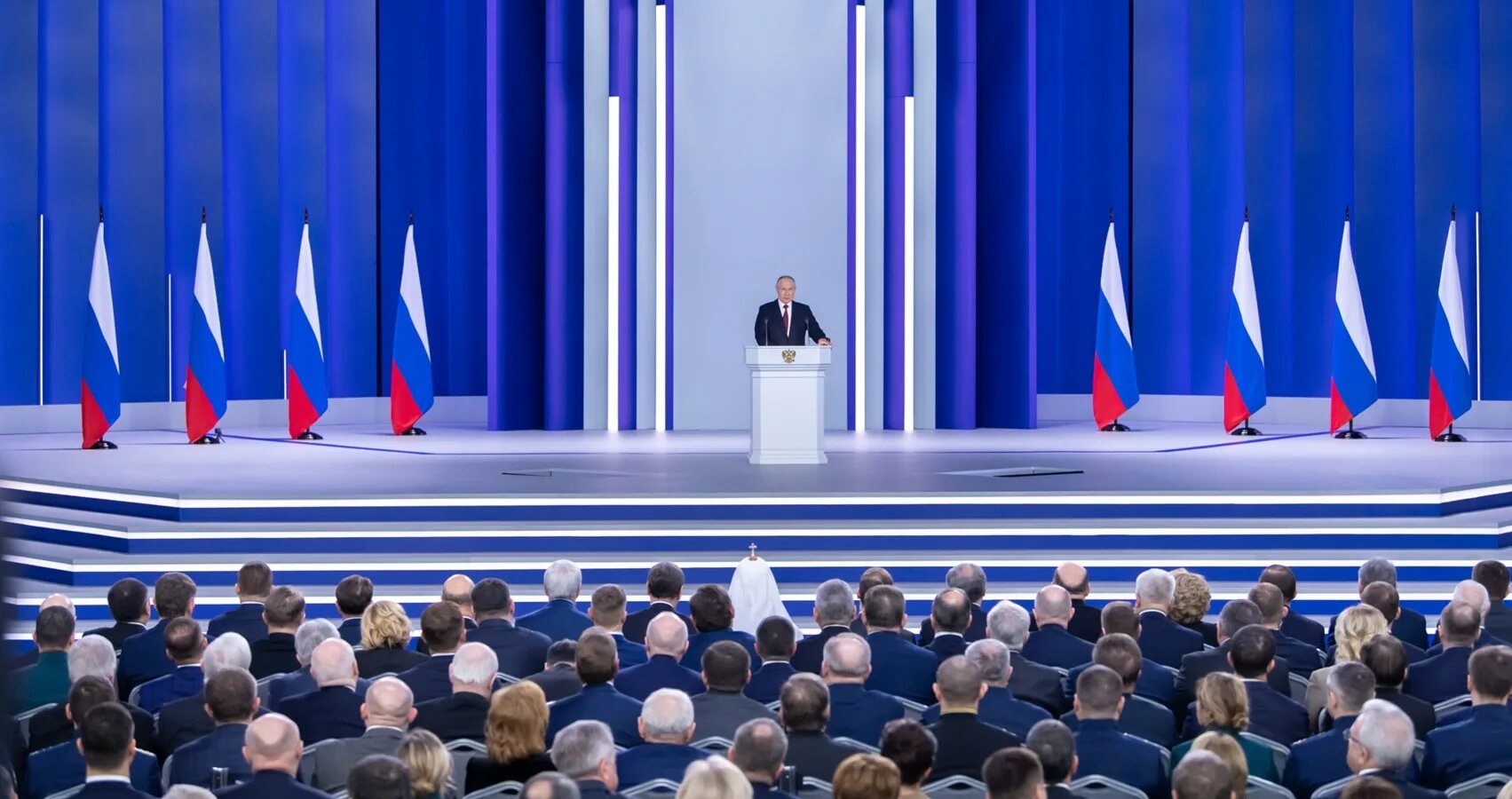 Прямая линия с путиным 2025 14. Прямая линия с путиным 2025 14