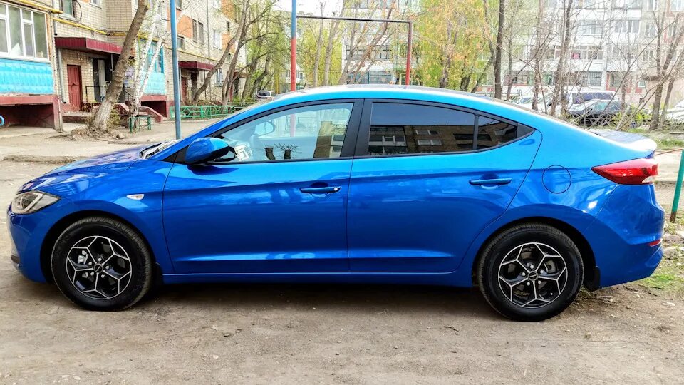Marina blue. Marina blue e501421000n4u. Bmw m4 f82. Marina blue цвет. Авто цвет hyundai marina blue n4u.