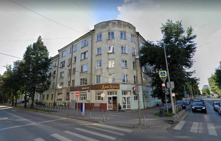 Луначарского 26 пермь. Екатерининская,51. Екатерининская 51 пермь. Пермь, екатерининская улица, 51,. Екатерининская 51 пермь дом.