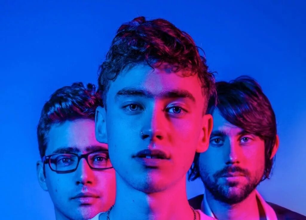 Клип year. Years years клипы. Years & years британский музыкальный коллектив. Valentino" by years & years and mnek. Олли александр desire.